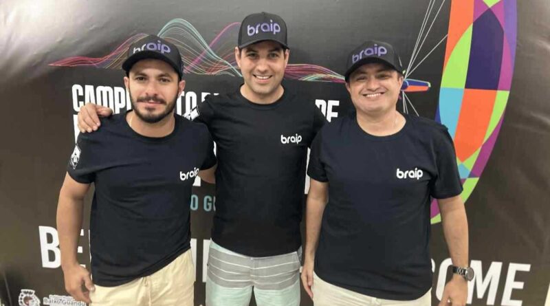 Valadarenses disputam a final do Campeonato Mineiro de Parapente
