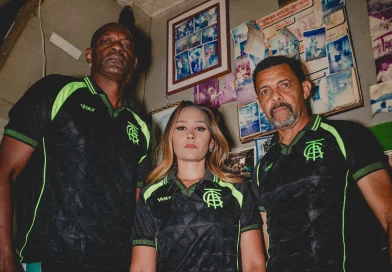Estilo anos 1990 é referenciado em nova camisa três do América