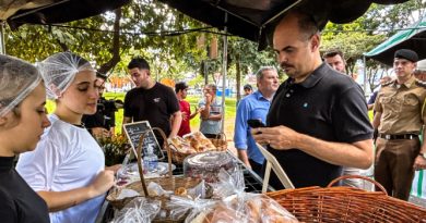 Governo de Minas inicia Praça de Serviços com atendimento direto à população em Uberlândia