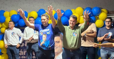 Centenas de pessoas participam da inauguração do Comitê de Márcio Lima em Timóteo